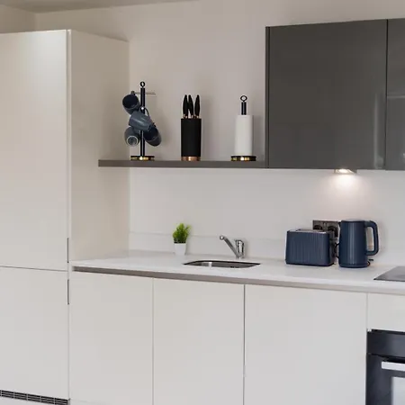 Quadrant Quarter - B1 Centre